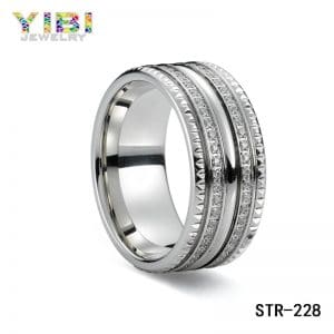 Fashion surgical stainless steel jewelry with cz inlay
