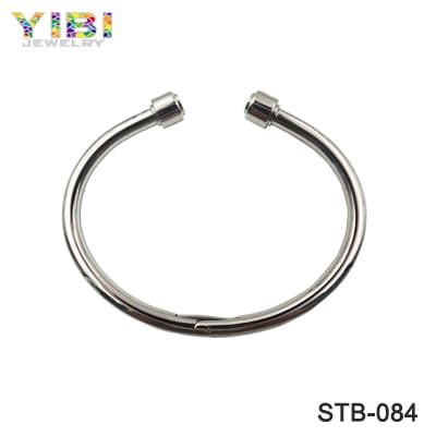 Stainless steel jewelry manufacturers