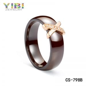 Brown ceramic jewelry ring with rose gold plating silver