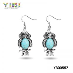 synthetic turquoise jewelry