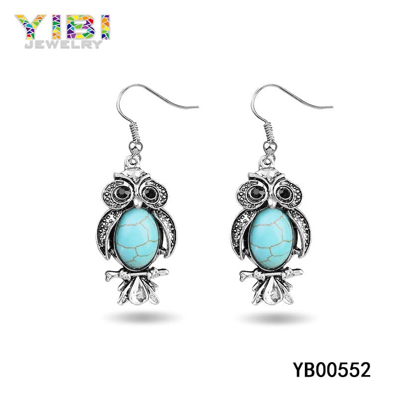 synthetic turquoise jewelry