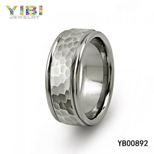 High Quality Hammered Men Titanium Ring