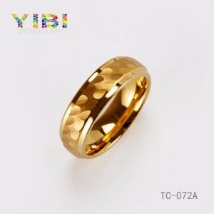 Gold Plated Hammered Tungsten Ring & Polished Step Edge