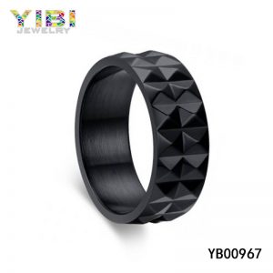 China Jewelry Factory Black Spikes Stainless Steel Ring